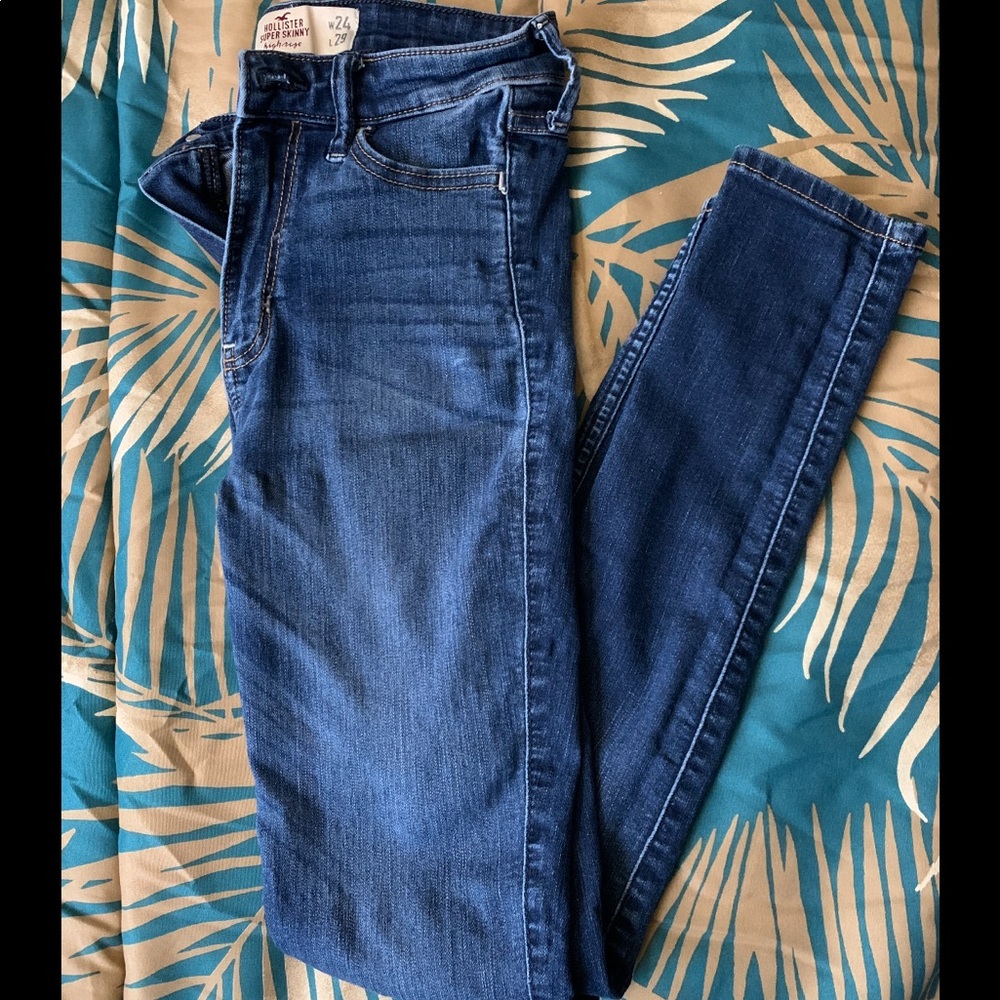 Hollister Jeans-0S W24 L29 Super Skinny High Rise